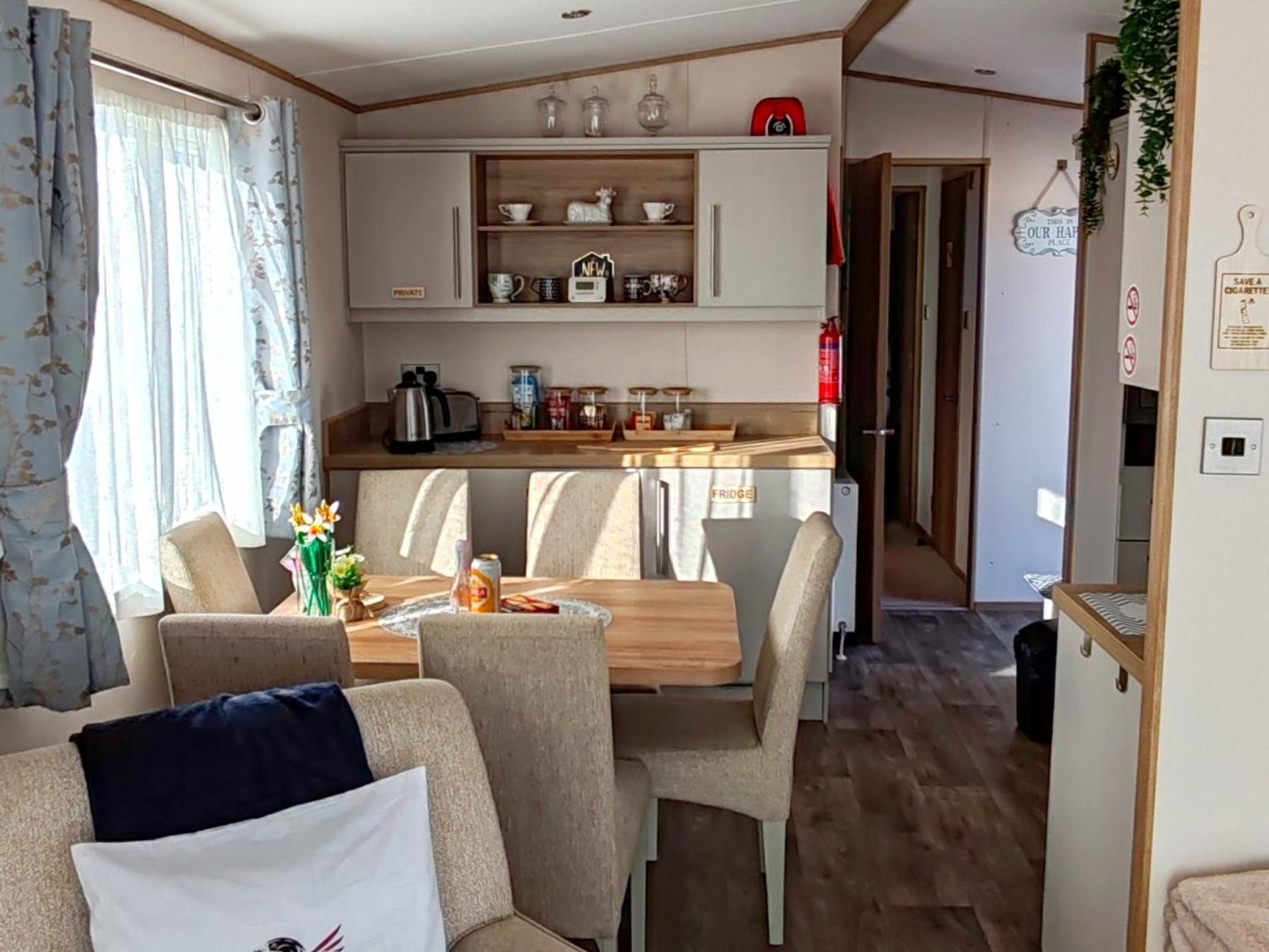 Eagle'S Den Caravan Lossiemouth Ngoại thất bức ảnh